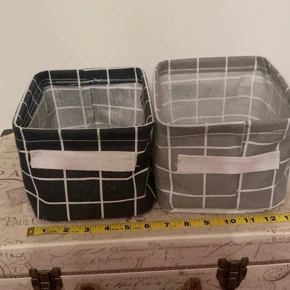 Grid Pattern Storage Bins - Set of 2 💖 - Picture 10 of 10